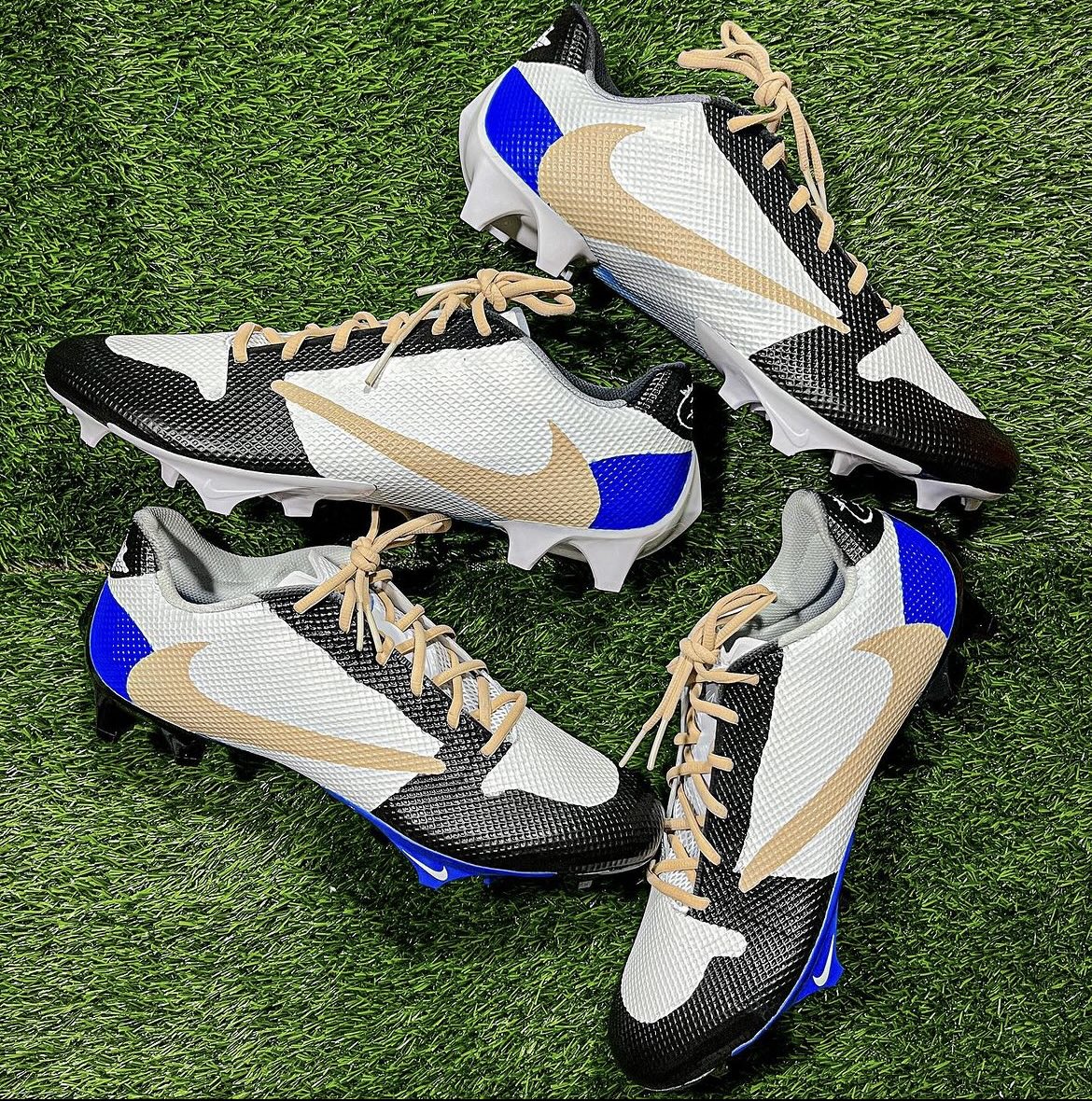 travis scott jordan 1 baseball cleats